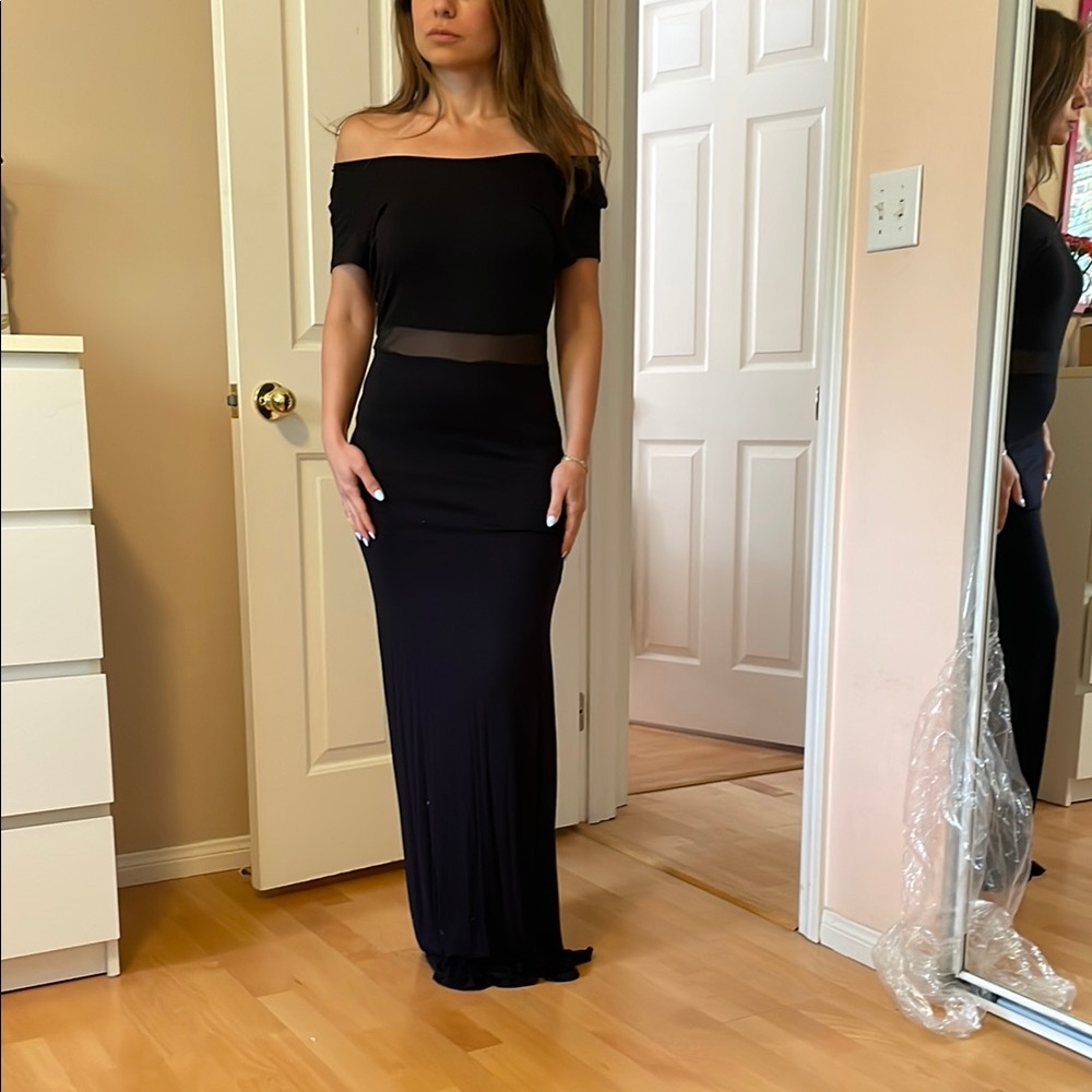 Elegant Black Off-Shoulder Maxi Dress